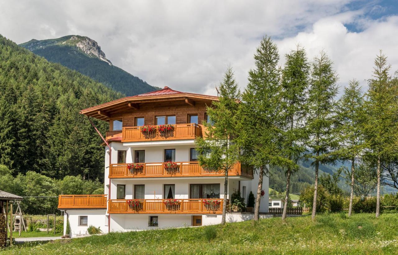 Ottohof - Feldblick Daire Colle Isarco Dış mekan fotoğraf